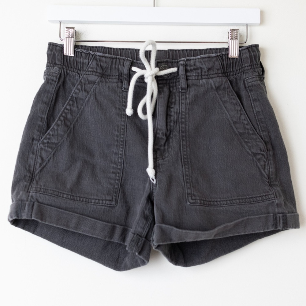 American Eagle Shorts Denim Women 2 Gray Cuffed Elastic Waist Drawstring